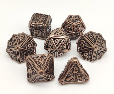 탄탄한 다면체 금속 RPG 주사위 깔끔한 예리한 가장자리 절묘한 선물 박스 포장