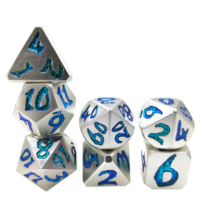 친절한 주사위 세트 다목적 조각 금속 다면체 RPG 주사위 D6 D8 D10