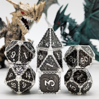 다면적 금속 RPG Dice Flying Dragon Solid Smooth Dragon DND