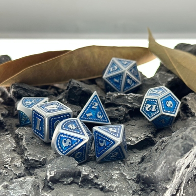 드래곤 스케일 솔리드 메탈 다이스 세트 다채로운 DND RPG 밝은 색상