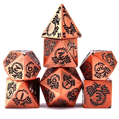 다면적 고체 금속 다이스 세트 DND RPG 다채로운 비행 용 크루초 보드 게임